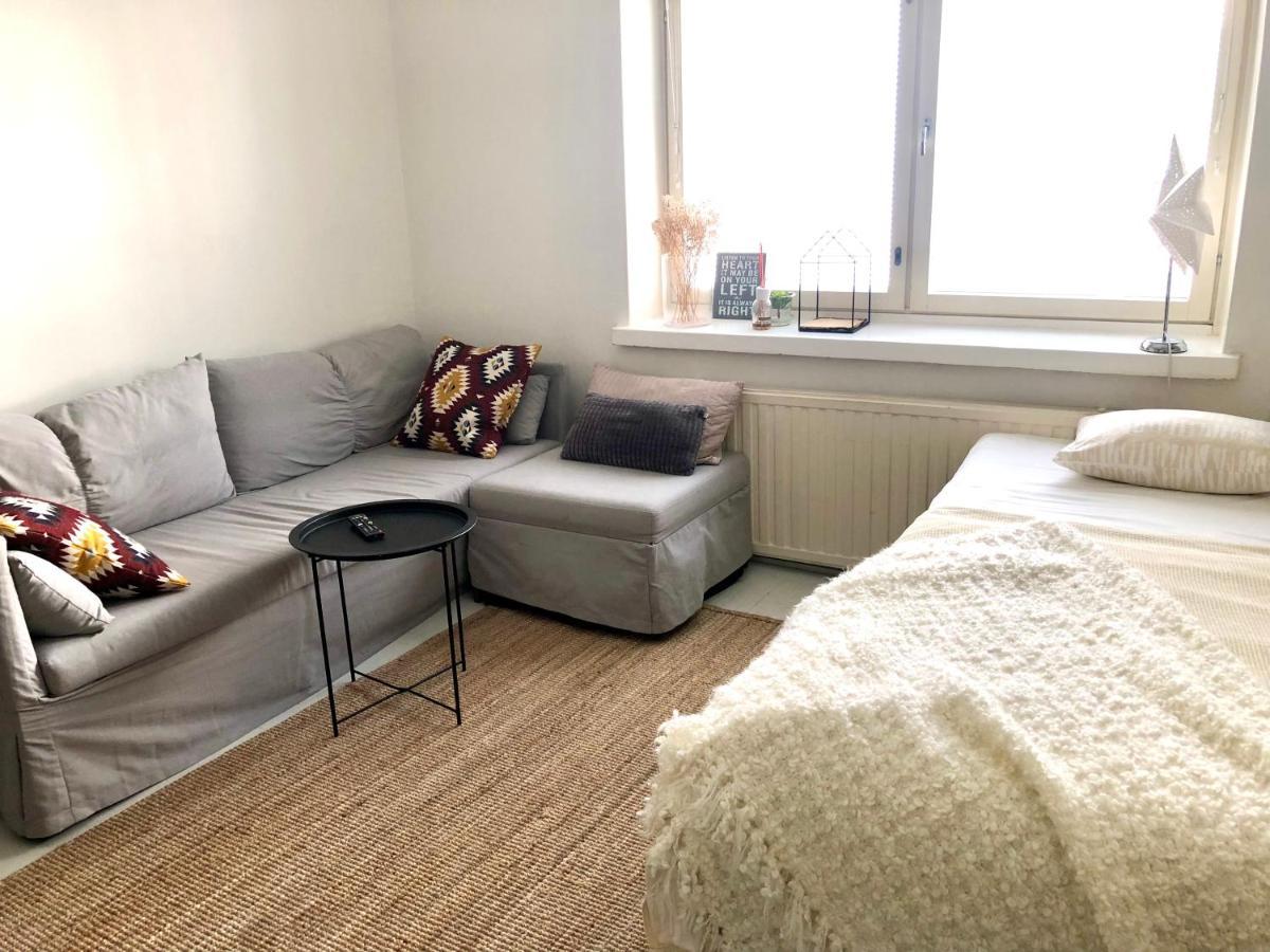 Sweethome Studio 49 In City Center Punavuori District 赫尔辛基 外观 照片