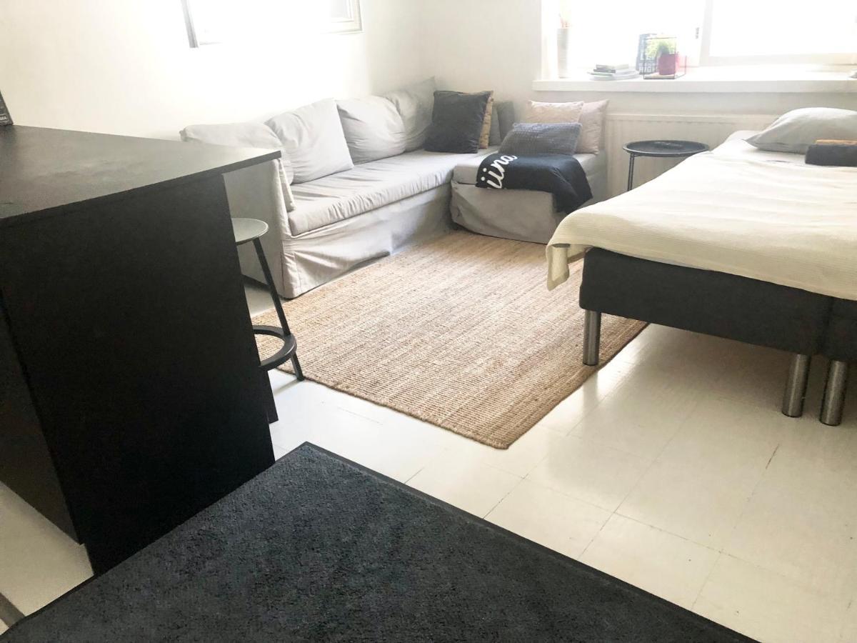 Sweethome Studio 49 In City Center Punavuori District 赫尔辛基 外观 照片